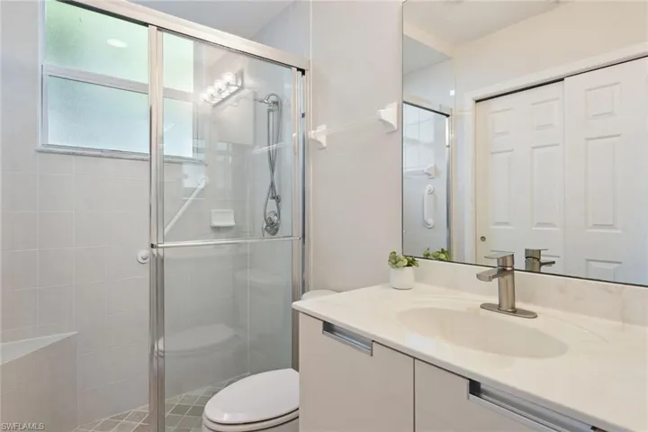 8375  Whisper Trace  LN, Naples, FL 34114