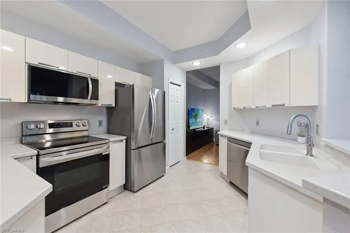 8375  Whisper Trace  LN, Naples, FL 34114