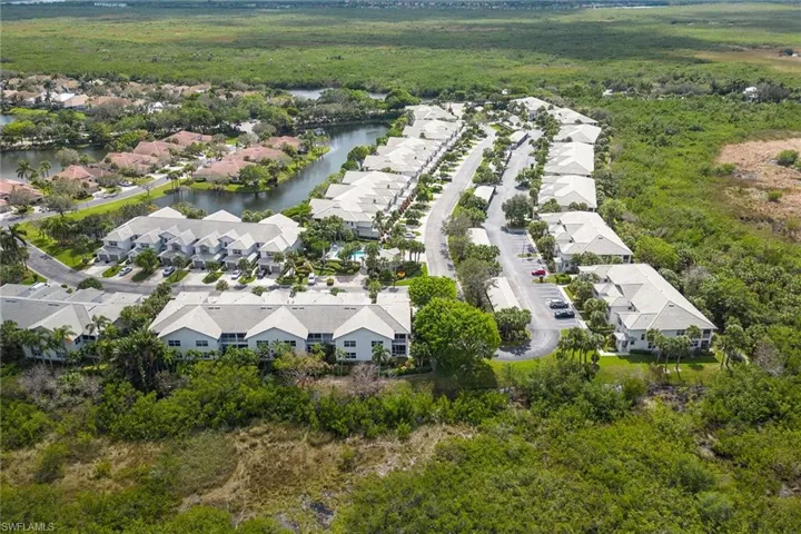 8375  Whisper Trace  LN, Naples, FL 34114