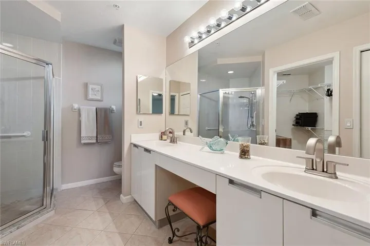 8375  Whisper Trace  LN, Naples, FL 34114