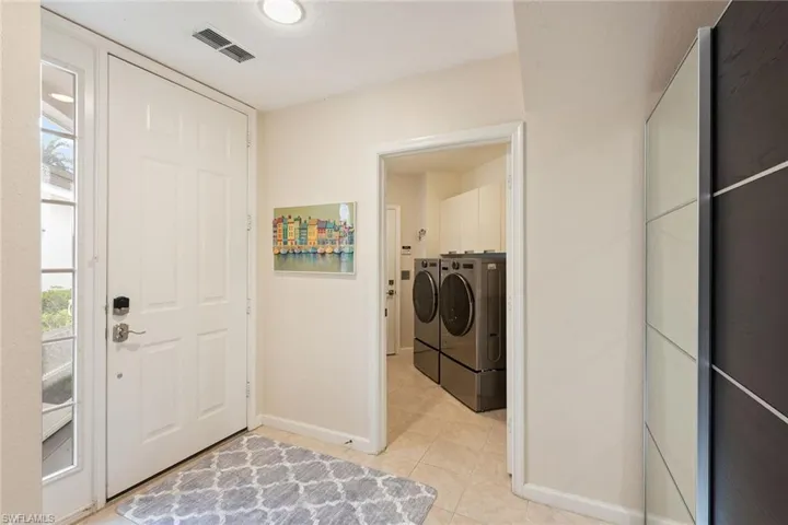 8375  Whisper Trace  LN, Naples, FL 34114