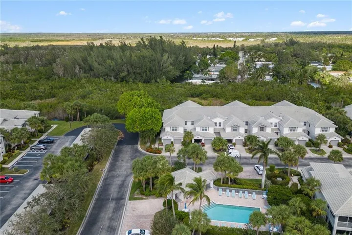 8375  Whisper Trace  LN, Naples, FL 34114