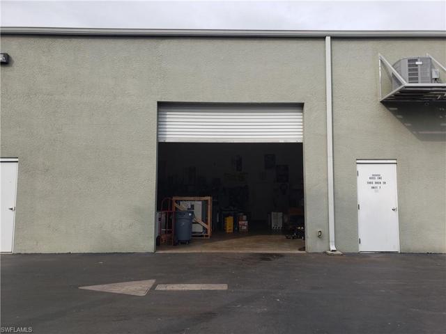 Unit 7 Warehouse & Service Door