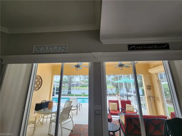 3900  Valentia  WAY, Naples, FL 34119