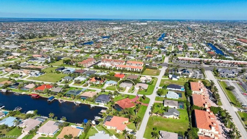 1807 48th LN, Cape Coral, FL 33914,225060747