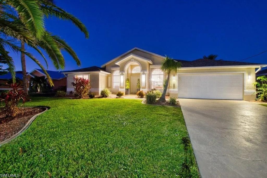1807 48th LN, Cape Coral, FL 33914,225060747