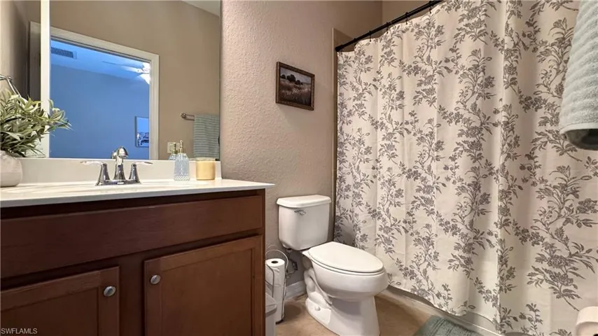 13561 Villa Di Preserve Ln, Estero, Florida 33928