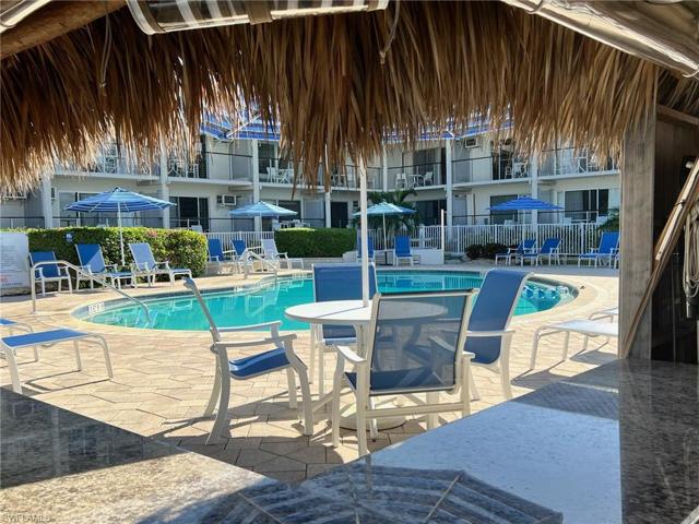 900  Broad S AVE, Naples, FL 34102