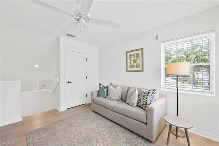 Loft/Den