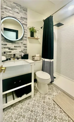 Guest Bathroom, Rainfall Showerhead, LED Vanity Mirror.