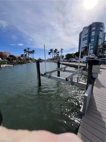 4090 Gulf Shore Blvd N #1    , Naples, FL 34103