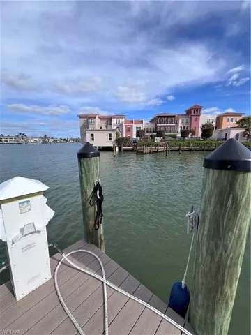 4090 Gulf Shore Blvd N #1    , Naples, FL 34103