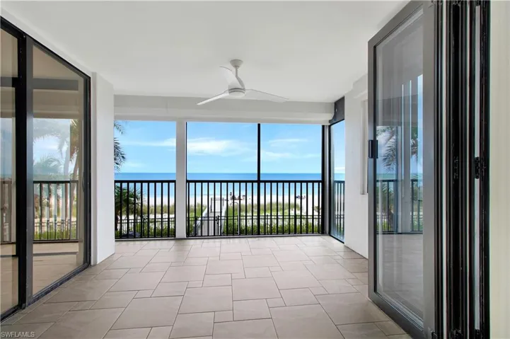 9415  Gulf Shore  DR, Naples, FL 34108