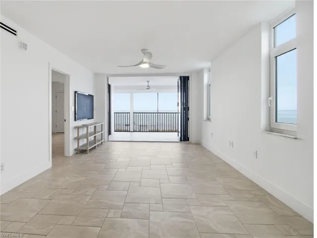 9415  Gulf Shore  DR, Naples, FL 34108