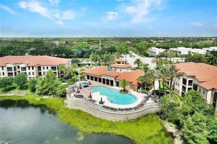 Resort-style pool, spa and beautiful clubhouse