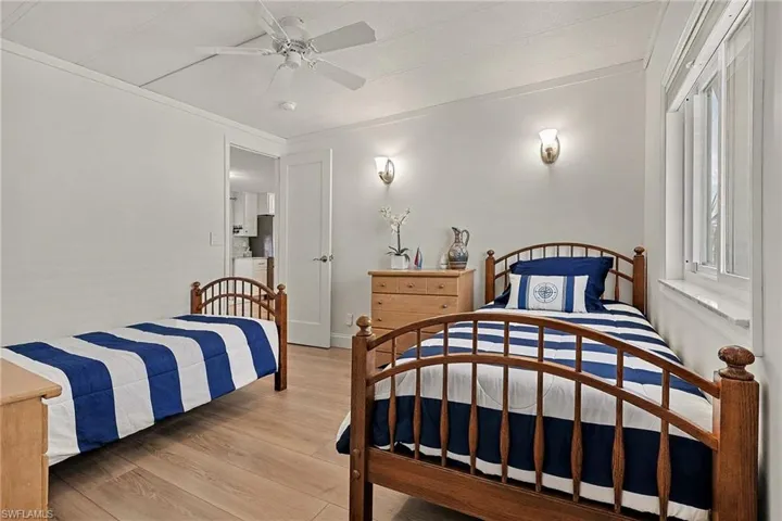 Guest bedroom with walk-in closet