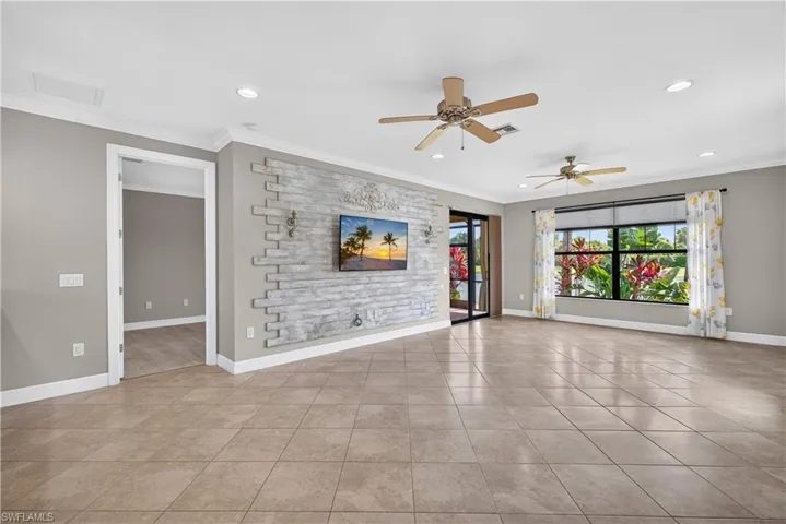 1482 Oceania Dr S, Naples, Florida 34113