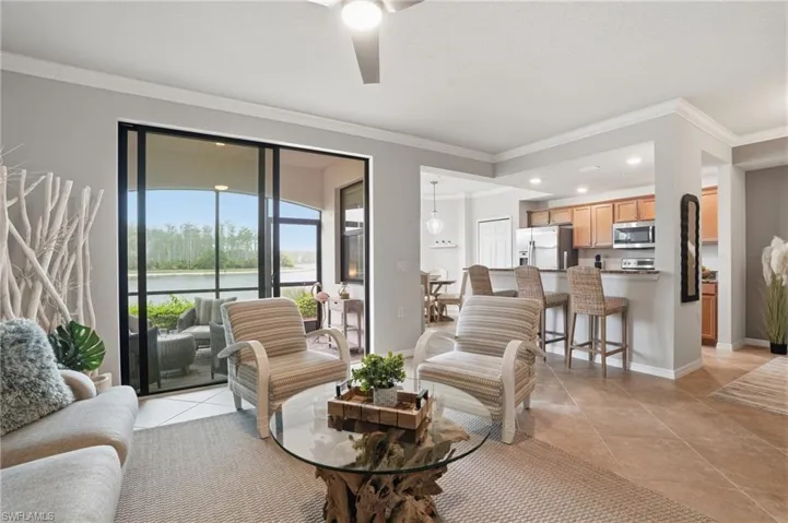 9560 Trevi Ct 4812, Naples, Florida 34113