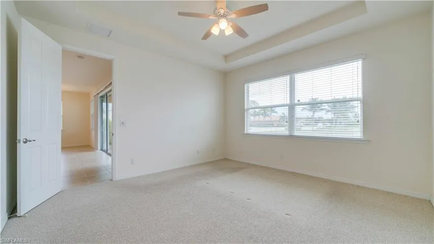 3036 Sunset Pointe Cir, Cape Coral, Florida 33914