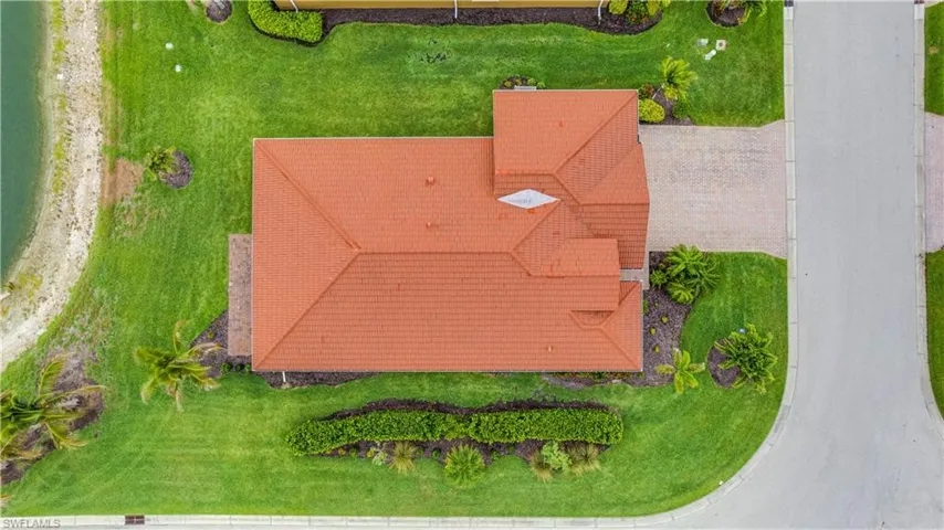 3036 Sunset Pointe Cir, Cape Coral, Florida 33914