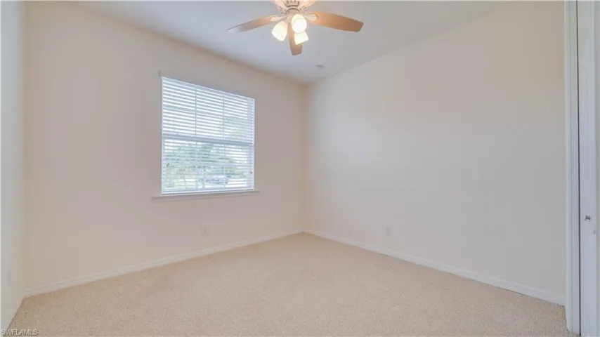 3036 Sunset Pointe Cir, Cape Coral, Florida 33914
