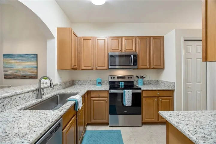 14095 Winchester Ct 603, Naples, Florida 34114