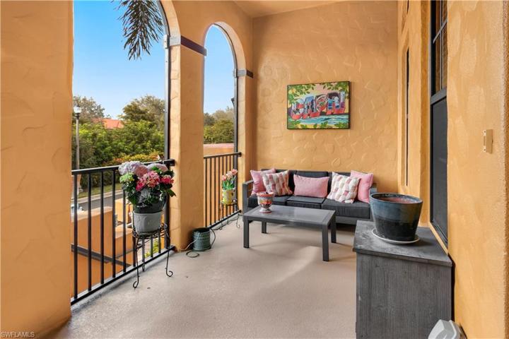 Screened front porch