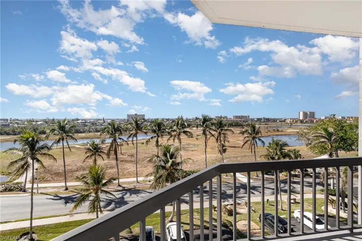 VIEW OF BAY BEACH COMMONS FROM FRONT WALKWAY