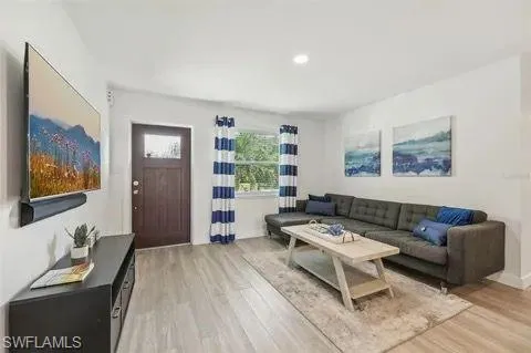 1720 Ingram Ave, Sarasota, Florida 34232