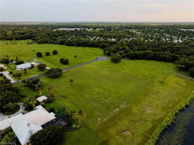 Bird's eye view with a rural view