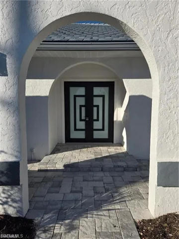 711 Se 33rd Ter, Cape Coral, Florida 33904