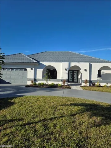 711 Se 33rd Ter, Cape Coral, Florida 33904