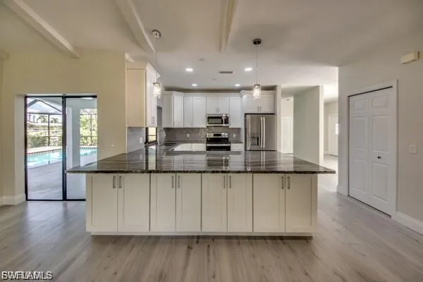 711 Se 33rd Ter, Cape Coral, Florida 33904