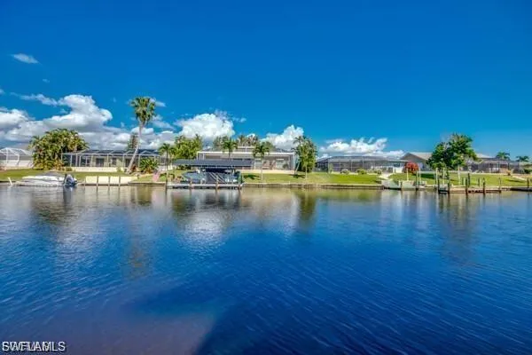 711 Se 33rd Ter, Cape Coral, Florida 33904