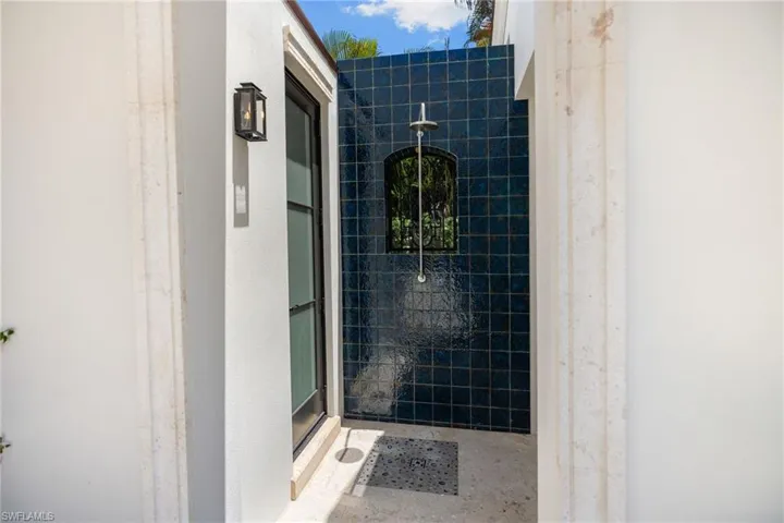 1598 Nautilus Rd, Naples, Florida 34102