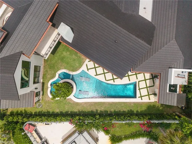 1598 Nautilus Rd, Naples, Florida 34102