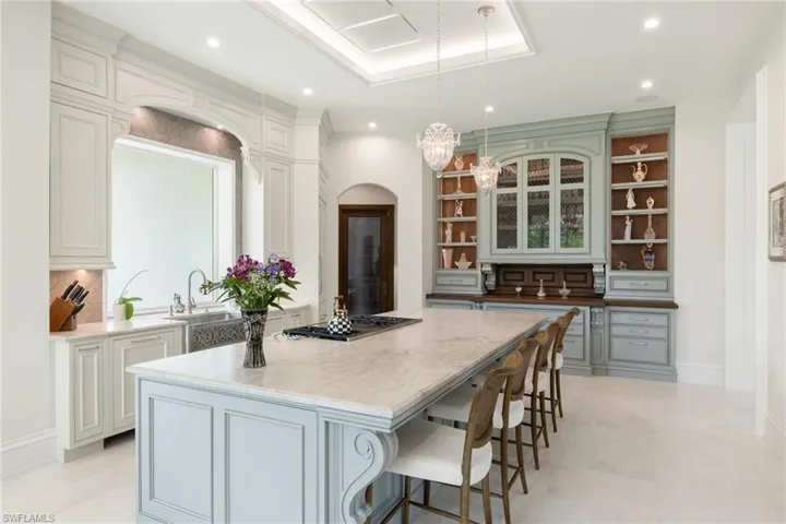 1598 Nautilus Rd, Naples, Florida 34102