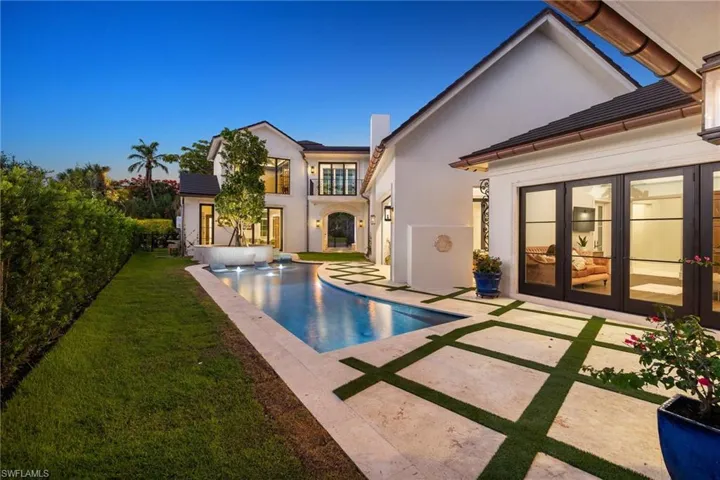 1598 Nautilus Rd, Naples, Florida 34102