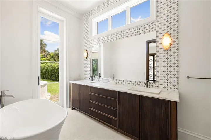 1598 Nautilus Rd, Naples, Florida 34102