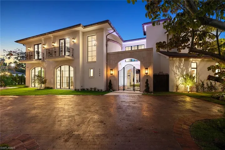 1598 Nautilus Rd, Naples, Florida 34102