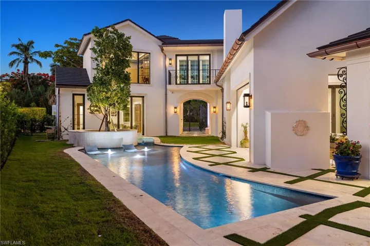 1598 Nautilus Rd, Naples, Florida 34102