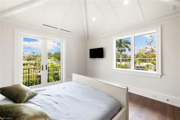 1598 Nautilus Rd, Naples, Florida 34102