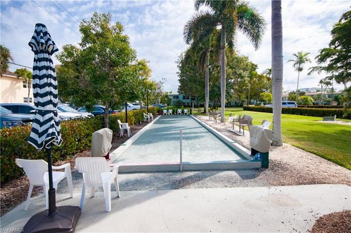 510 12th AVE S # 510, NAPLES FL 34102