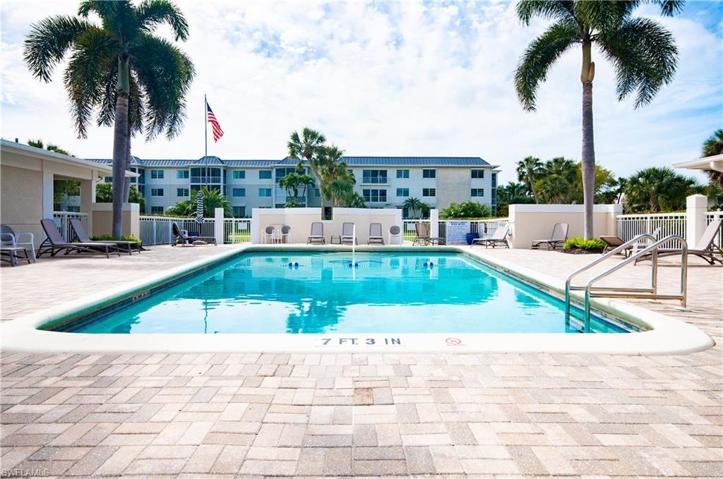 510 12th AVE S # 510, NAPLES FL 34102