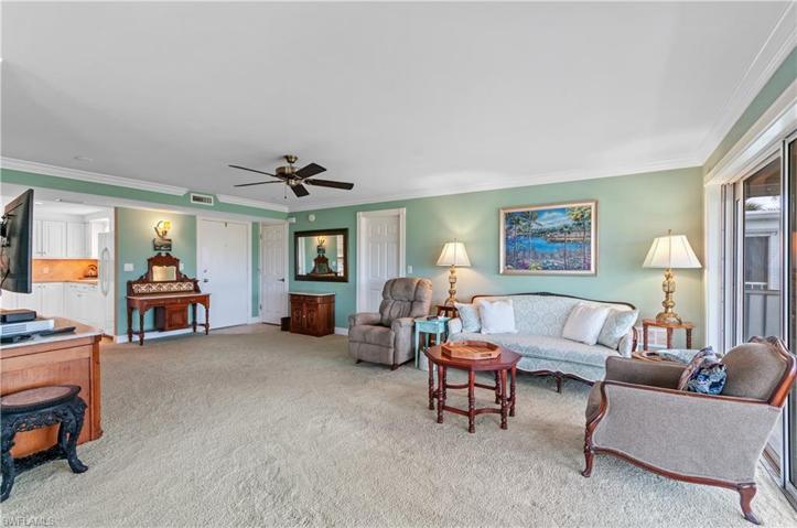 510 12th AVE S # 510, NAPLES FL 34102