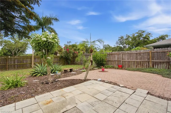 2378 River Reach Dr, Naples, Florida 34104