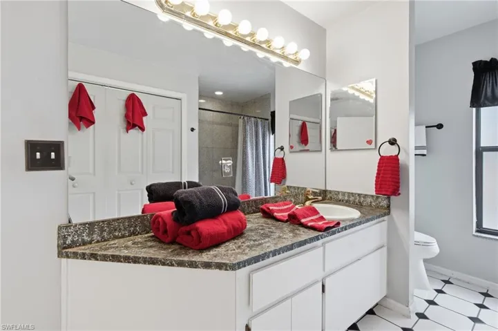 2378 River Reach Dr, Naples, Florida 34104