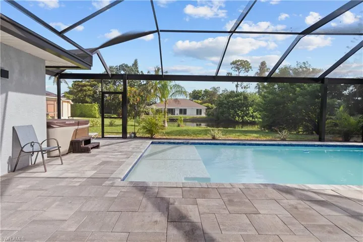 10581  Landau  LN, Bonita Springs, FL 34135