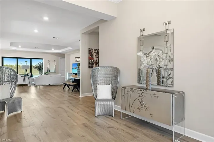 Foyer Right