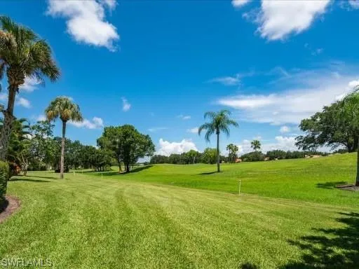 6045  Chardonnay  LN, Naples, FL 34119